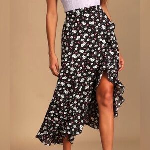 Lulu's Black Floral High-Low Skirt Size XS